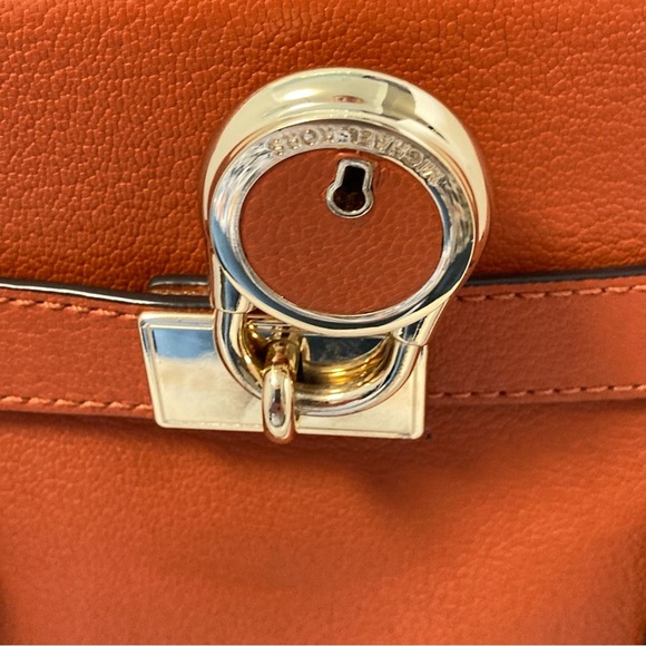 Michael Kors Poppy Orange Leather Hamilton Satchel  with matching wallet - Picture 7 of 16